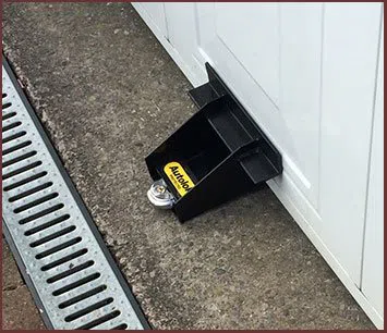 Houston-Affordable-Lock-Key Houston, TX 281-670-2351 - garage-door-locks